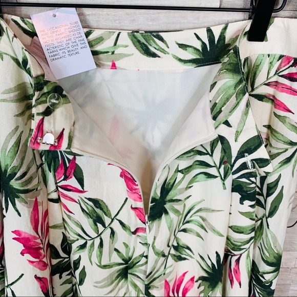 Gal Meets Glam NWT 2-Piece Palm Leaf Wrap Dress - Picture 9 of 15